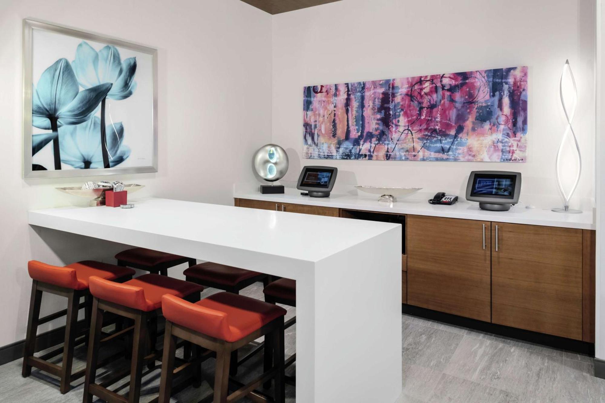 Hilton Garden Inn Denver/Thornton Exterior photo