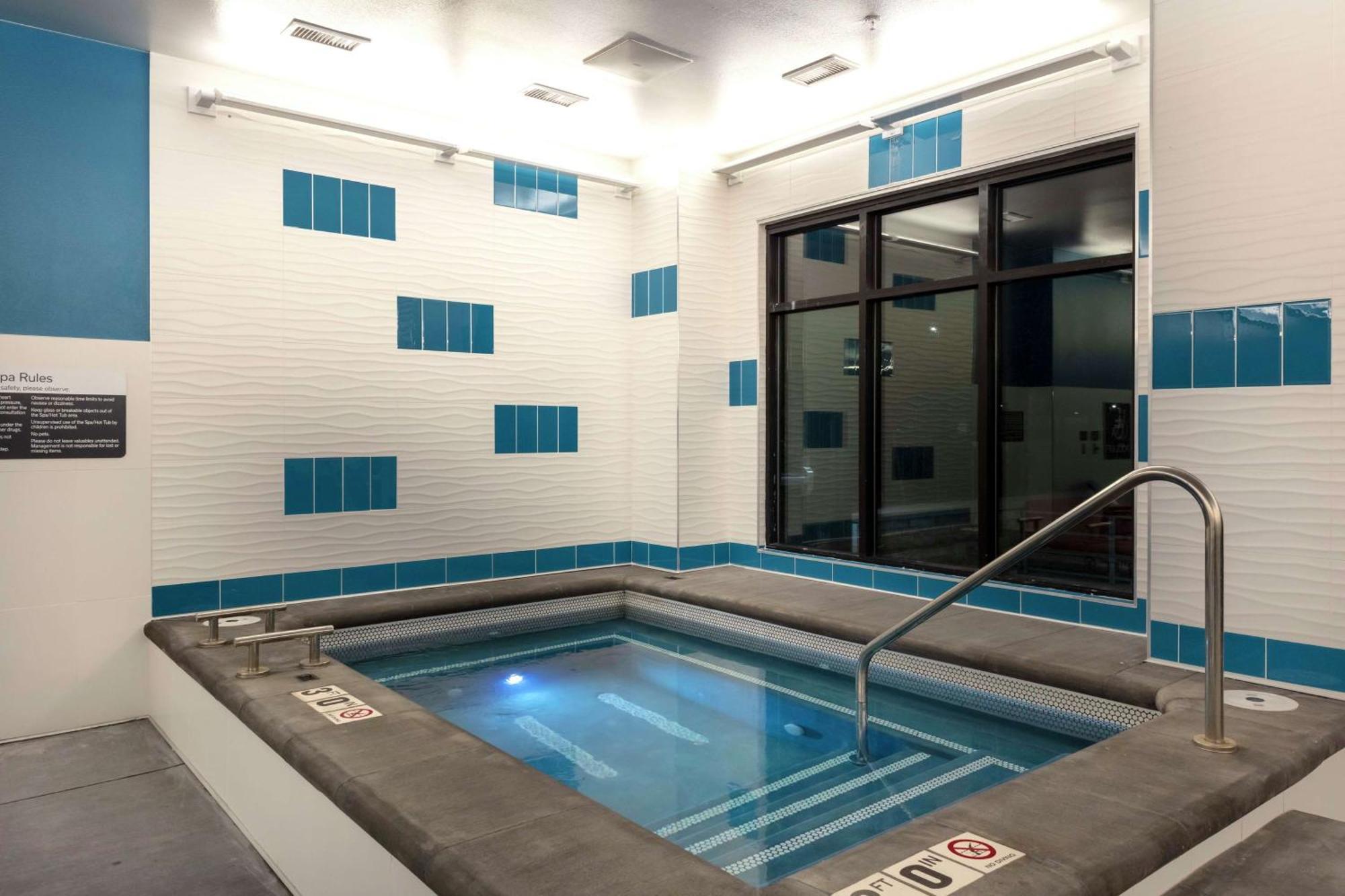 Hilton Garden Inn Denver/Thornton Exterior photo